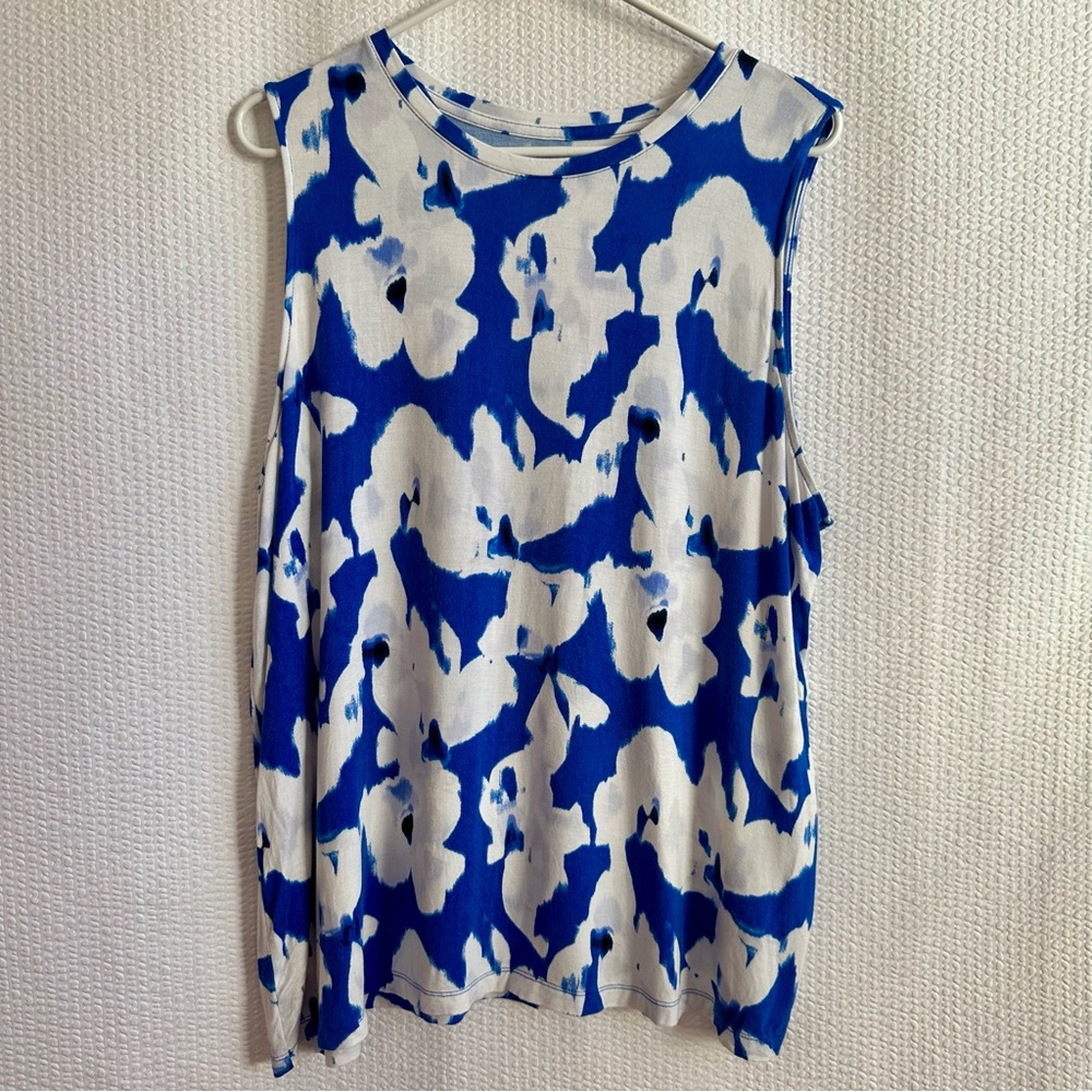 Nine West Women’s Floral Blue White Tank Top Size: XXL